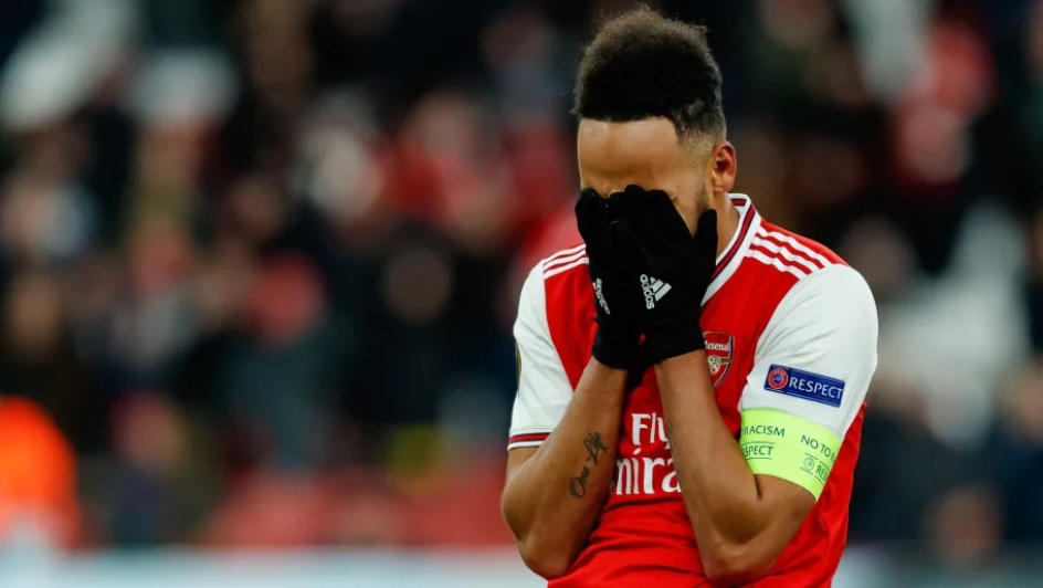 Arsenal, Liverpool Suffer Embarrassing Defeats